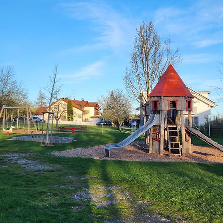 Ferienwohnung Julija Riedheim Hilzingen Exteriér fotografie